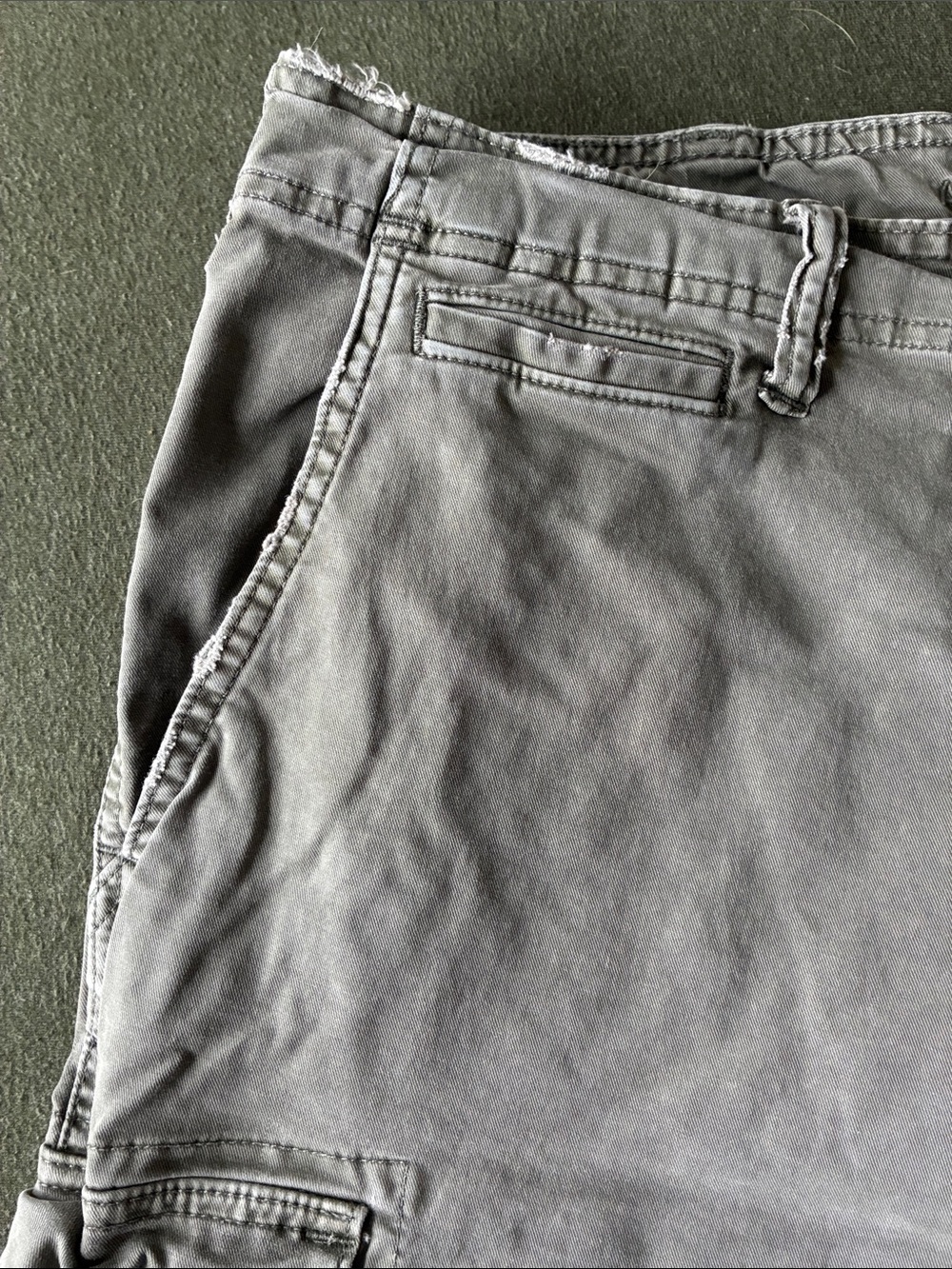 American Eagle- Men's Khaki Green Cargo Pants - Lightweight Utility Style - Flex